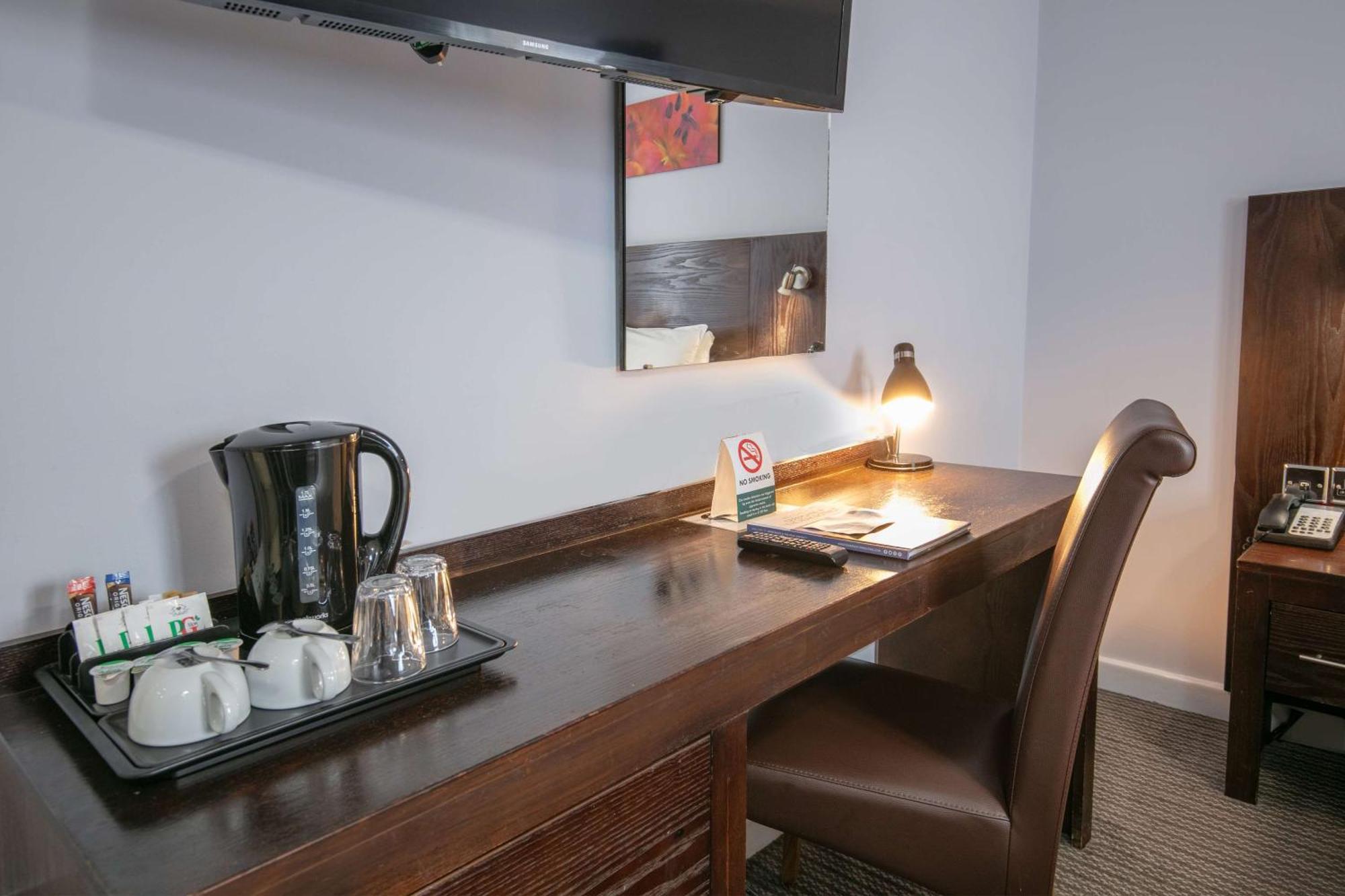 דרבי The Stuart Hotel, Sure Hotel Collection By Best Western מראה חיצוני תמונה